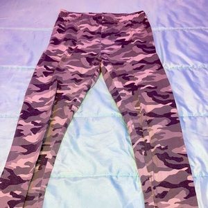 Cute army grey and black stretch pants